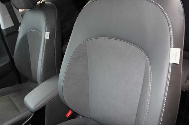 Hyundai Kona 160kW Ultimate 65kWh 5dr Auto