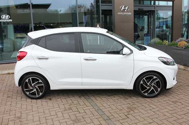 Hyundai i10 1.0 [63] Premium 5dr Auto [Nav]