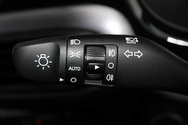 Hyundai i10 1.0 [63] Premium 5dr Auto [Nav]