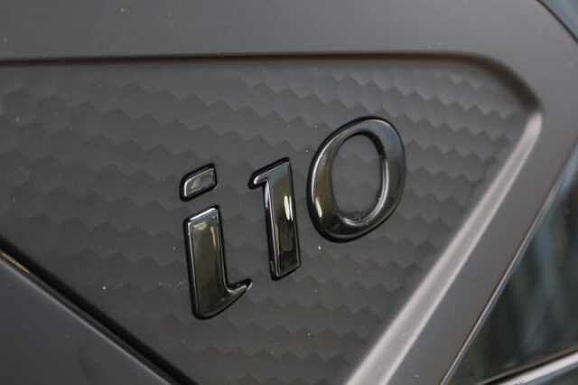 Hyundai i10 1.0 [63] Premium 5dr Auto [Nav]