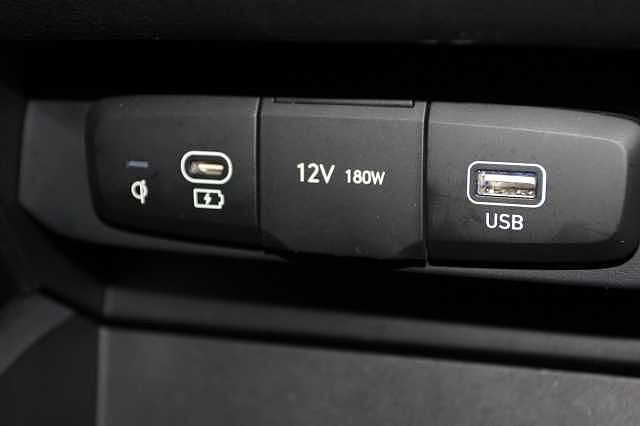 Hyundai i10 1.0 [63] Premium 5dr Auto [Nav]