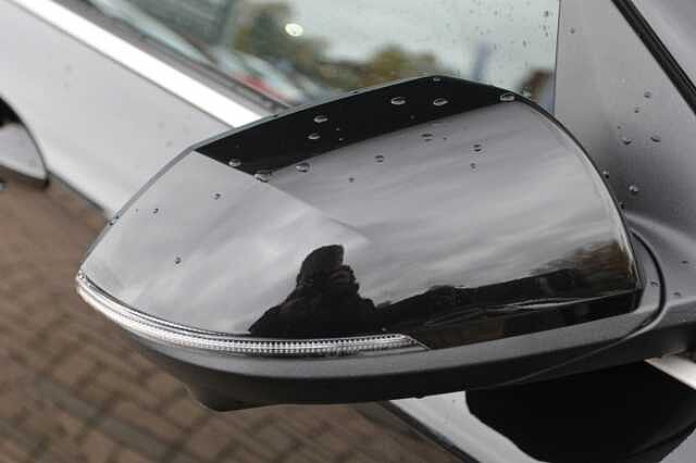 Hyundai Kona 1.6 Hybrid 129 Ultimate 5dr DCT