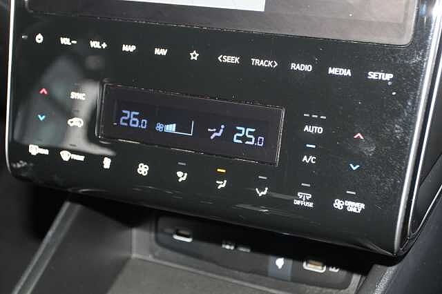 Hyundai Tucson 1.6 TGDi Hybrid 230 Premium 5dr 2WD Auto