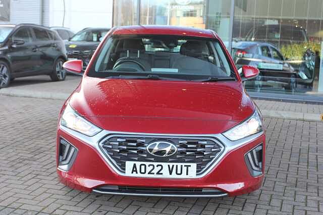 Hyundai Ioniq 1.6 GDi Hybrid SE Connect 5dr DCT