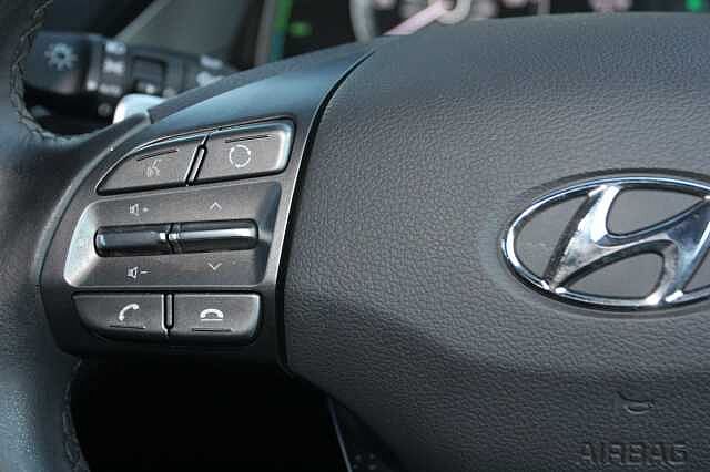 Hyundai Ioniq 1.6 GDi Hybrid SE Connect 5dr DCT