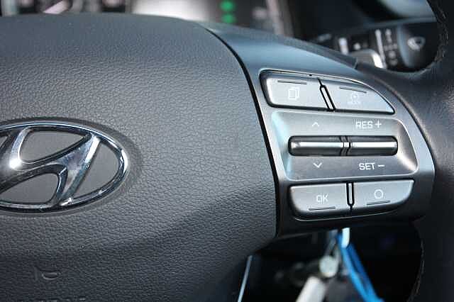 Hyundai Ioniq 1.6 GDi Hybrid SE Connect 5dr DCT
