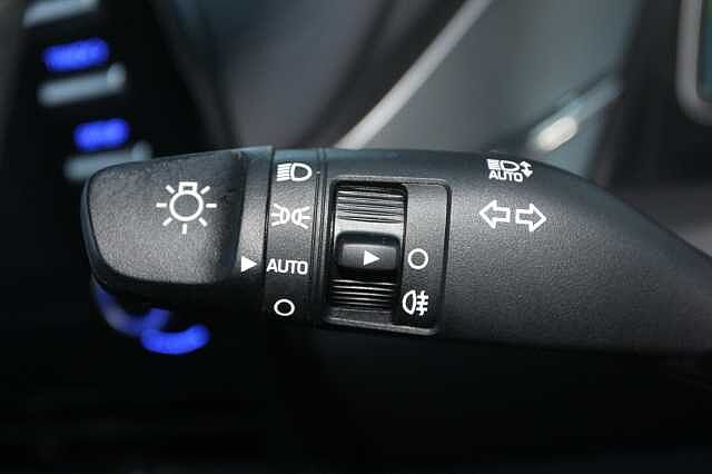 Hyundai Ioniq 1.6 GDi Hybrid SE Connect 5dr DCT