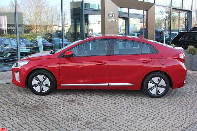 Hyundai Ioniq 1.6 GDi Hybrid SE Connect 5dr DCT