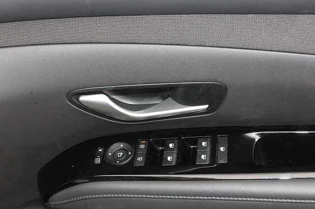 Hyundai Tucson 1.6T Premium 5dr