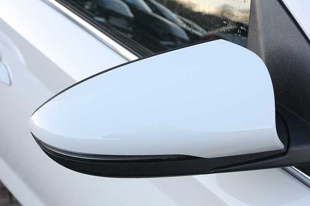 Hyundai i20 1.0T GDi Premium 5dr DCT