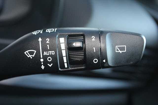 Hyundai i20 1.0T GDi Premium 5dr DCT