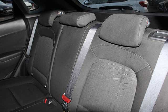 Hyundai Kona 1.6 GDi Hybrid Premium 5dr DCT