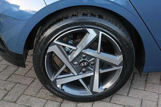 Hyundai i20 1.0T GDi Premium 5dr DCT