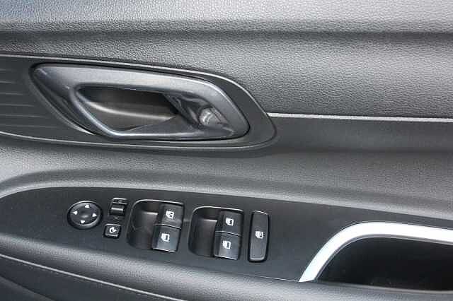 Hyundai i20 1.0T GDi Premium 5dr DCT