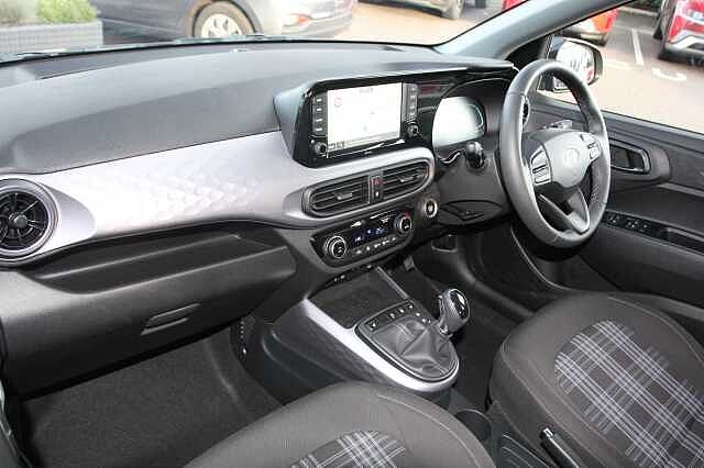 Hyundai i10 1.0 [63] Premium 5dr Auto [Nav]