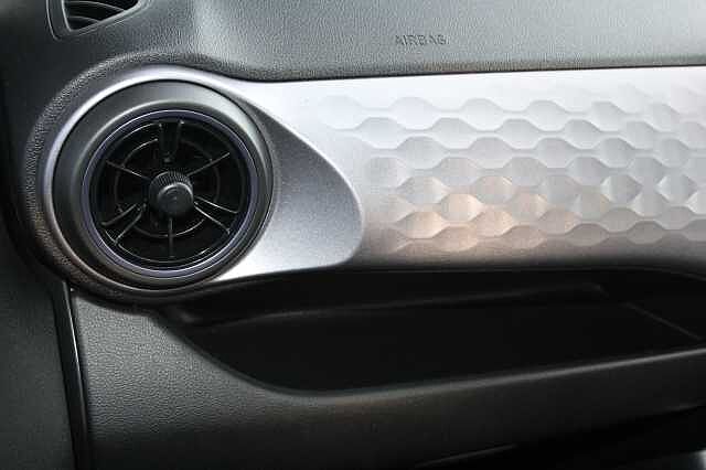 Hyundai i10 1.0 [63] Premium 5dr Auto [Nav]