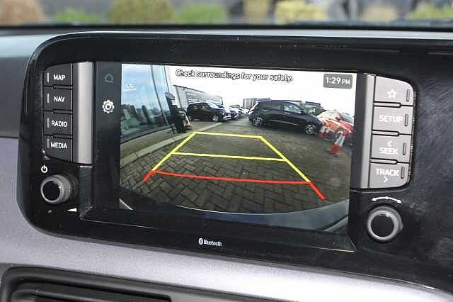 Hyundai i10 1.0 [63] Premium 5dr Auto [Nav]