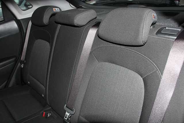 Hyundai Kona 1.6 GDi Hybrid Premium 5dr DCT