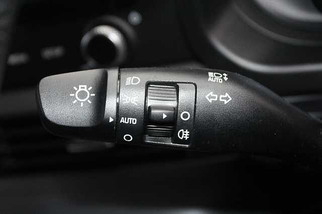 Hyundai i20 1.0T GDi 90 Tech Line 5dr DCT