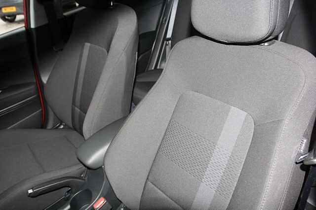 Hyundai i20 1.0T GDi 90 Tech Line 5dr DCT