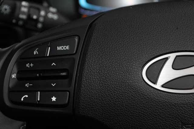 Hyundai i10 1.2 [79] Premium 5dr Auto [Nav]