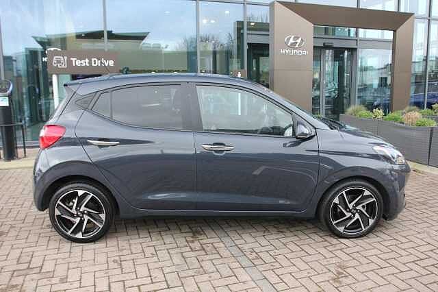 Hyundai i10 1.2 [79] Premium 5dr Auto [Nav]