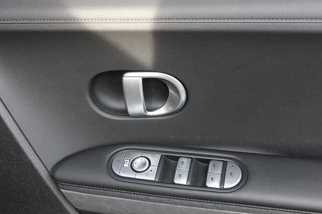 Hyundai Ioniq 5 160kW Ultimate 73 kWh 5dr Auto