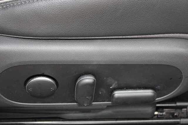 Hyundai Ioniq 5 160kW Ultimate 73 kWh 5dr Auto