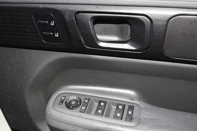 Hyundai Santa Fe 1.6 TGDi Plug-in Hybrid Calligraphy 5dr 4WD Auto