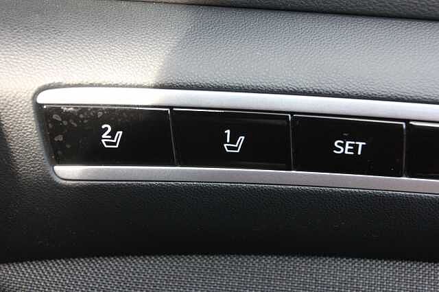 Hyundai Tucson 1.6 TGDi Hybrid 230 Ultimate 5dr 2WD Auto