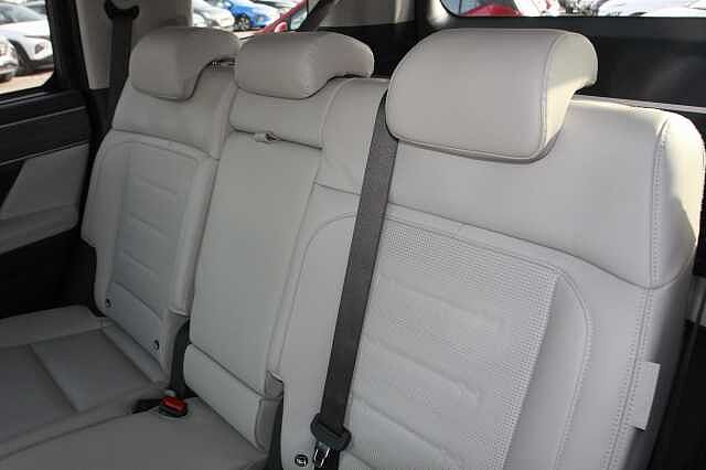 Hyundai Santa Fe 1.6 TGDi Plug-in Hybrid Ultimate 5dr 4WD Auto