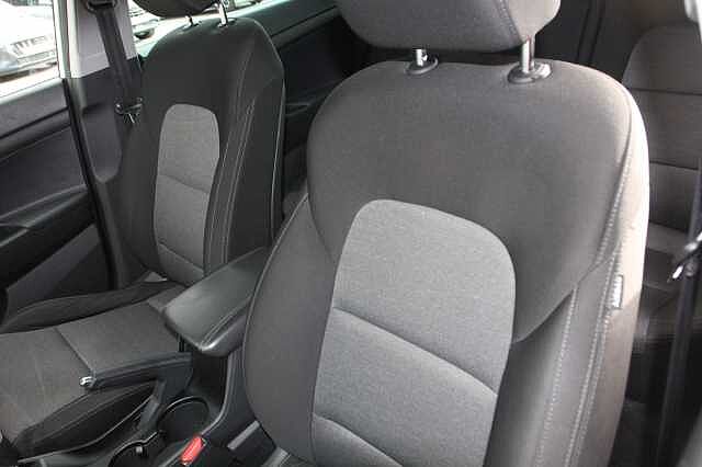 Hyundai Tucson 1.6 GDi SE Nav 5dr 2WD