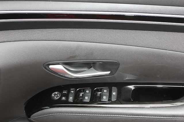 Hyundai Tucson 1.6 TGDi Hybrid 230 Premium 5dr 2WD Auto