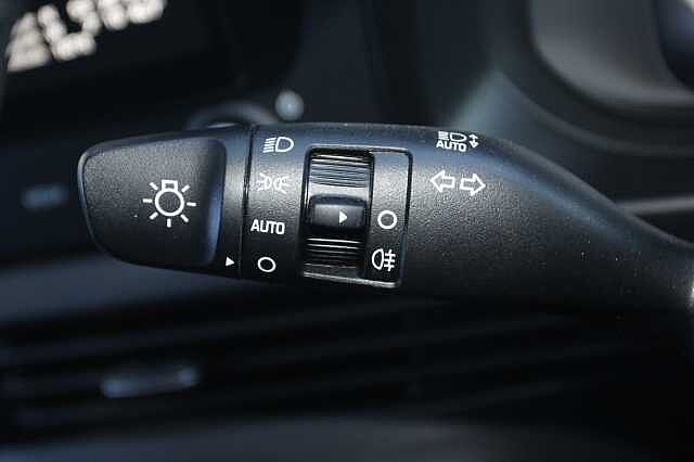 Hyundai i20 1.0T GDi Premium 5dr