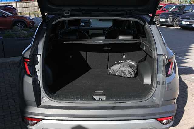 Hyundai Tucson 1.6T Plug-in Hybrid Premium 5dr 4WD Auto