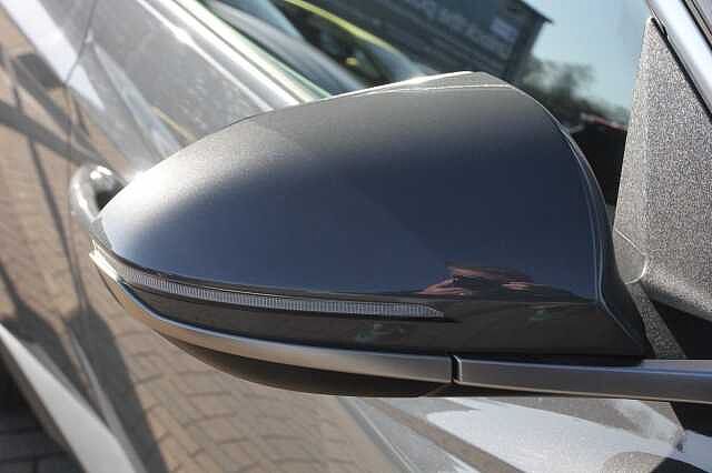 Hyundai Tucson 1.6T Plug-in Hybrid Premium 5dr 4WD Auto