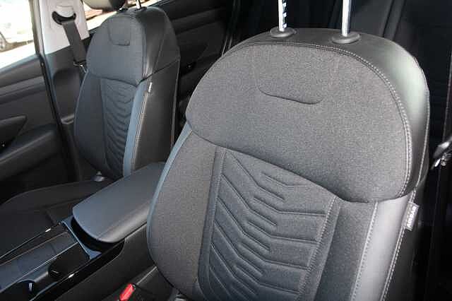 Hyundai Tucson 1.6T Plug-in Hybrid Premium 5dr 4WD Auto