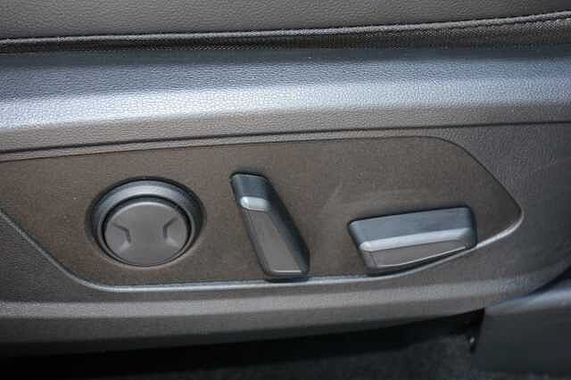 Hyundai Tucson 1.6T Plug-in Hybrid N Line S 5dr 4WD Auto