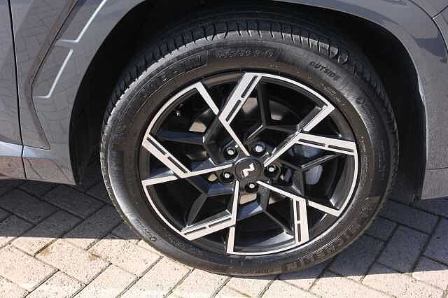 Hyundai Tucson 1.6T Plug-in Hybrid N Line S 5dr 4WD Auto