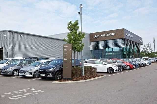 Hyundai Ioniq 6 168kW Ultimate 77kWh 4dr Auto