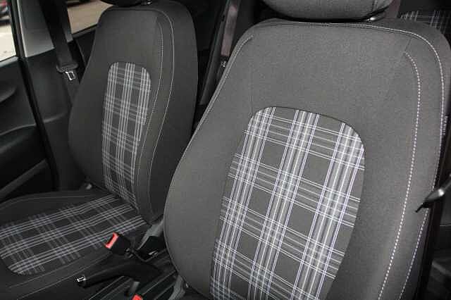 Hyundai i10 1.2 [79] Premium 5dr Auto [Nav]