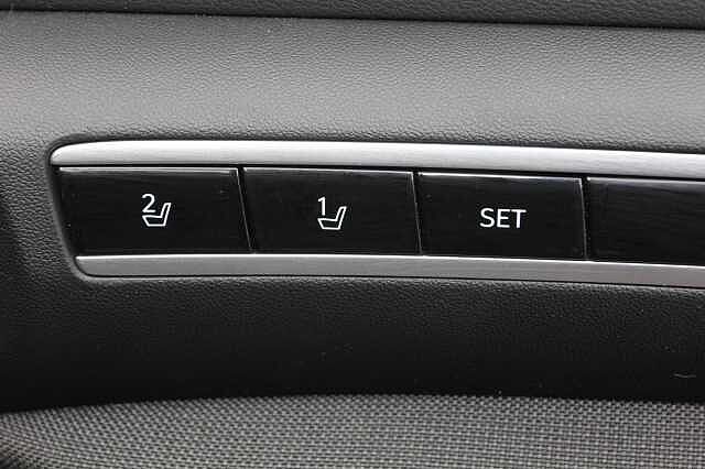 Hyundai Tucson 1.6 TGDi Plug-in Hybrid Ultimate 5dr 4WD Auto