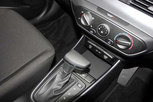 Hyundai i20 1.0T GDi Advance [Nav] 5dr DCT