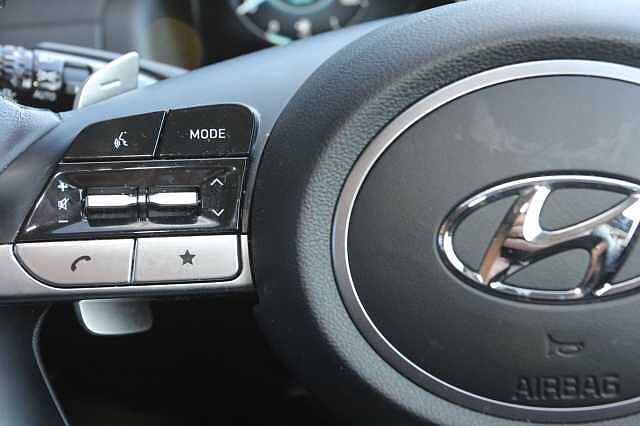 Hyundai Tucson 1.6 TGDi Hybrid 230 Premium 5dr 2WD Auto