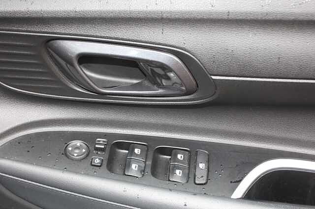 Hyundai i20 1.0T GDi 48V MHD Premium 5dr DCT