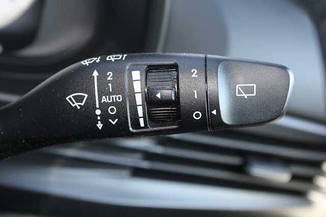 Hyundai i20 1.0T GDi Premium 5dr