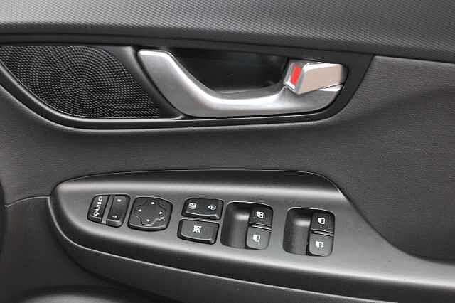 Hyundai Kona 1.6 GDi Hybrid Ultimate 5dr DCT