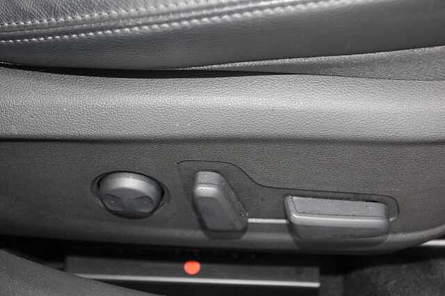 Hyundai Kona 1.6 GDi Hybrid Ultimate 5dr DCT