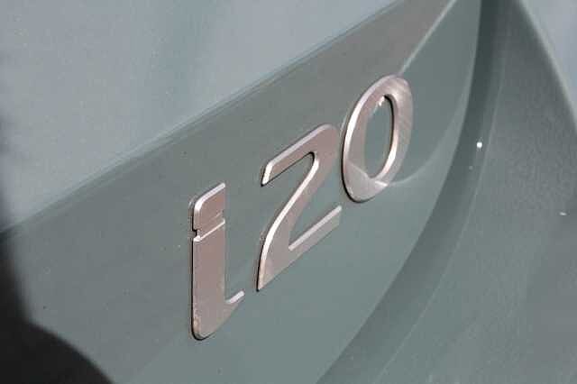 Hyundai i20 1.0T GDi Advance 5dr