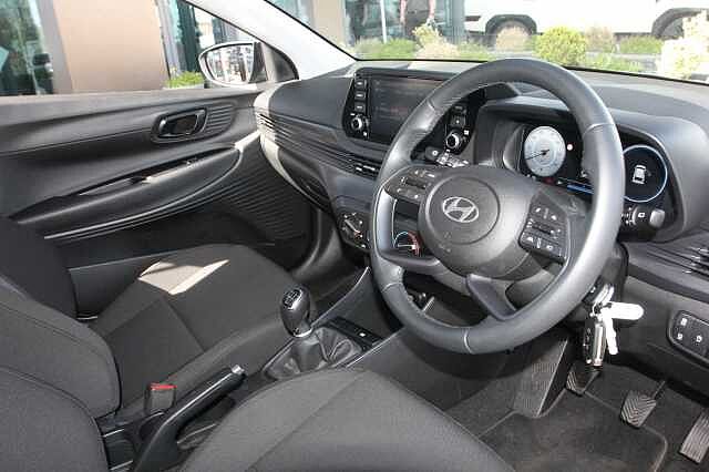 Hyundai i20 1.0T GDi Advance 5dr